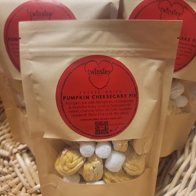 Pumpkin Cheesecake Pie (Seasonal Item)