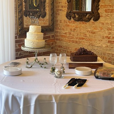 Wedding Cake/Groomsmen Cake 