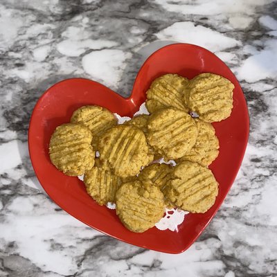 Cheese Biscuits (12)
