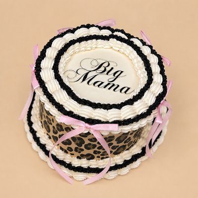 Medium Round Cake (6 Inches)