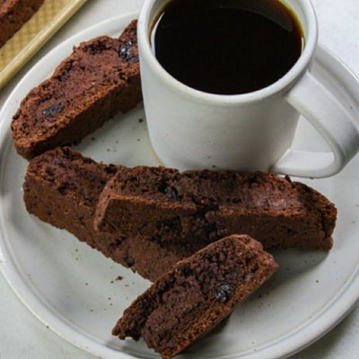 Chocolate Hazelnut Biscotti (4-Pack)