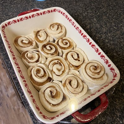 12 Count Cinnamon Rolls 