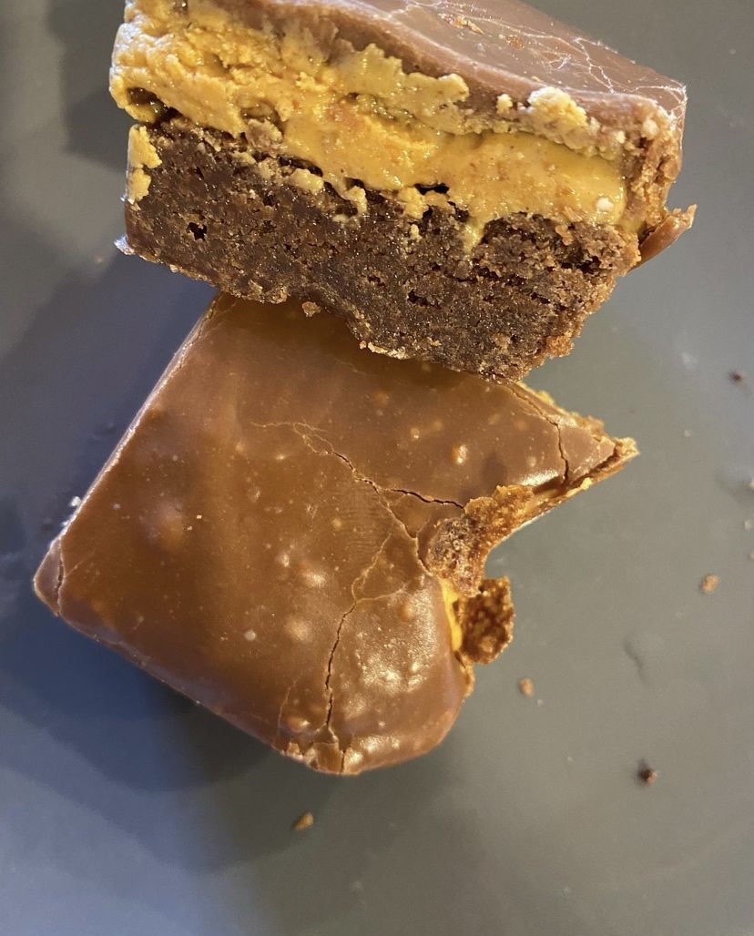 Peanut Butter Brownies 