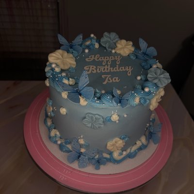 Round 8in Cake 