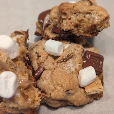 S’More Gourmet Cookie