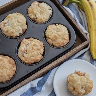 Traditional Banana Muffins (6 Count)