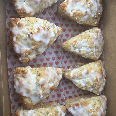 Lemon Scones 8 Pack 