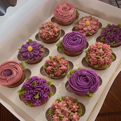 Floral Cupcakes 