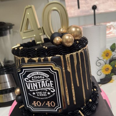 8” Round Cake 