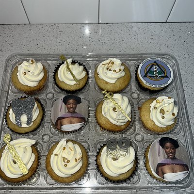  Oreo Or Cupcake Toppers 