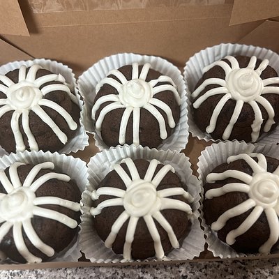 4” Bundlet Cakes - half dozen 