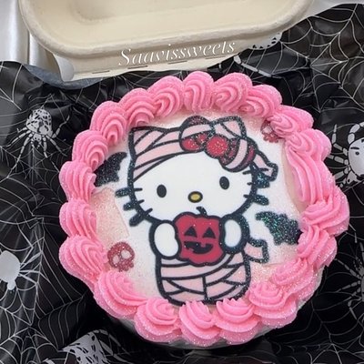 Cutesy Halloween Bento Cake 