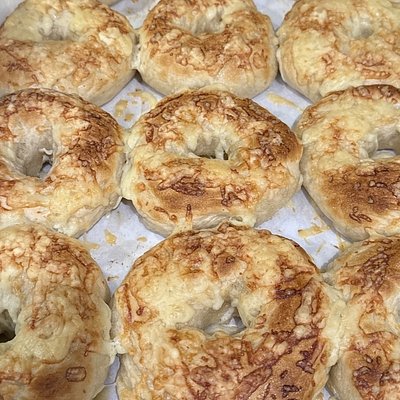 Asiago Bagels (4-pack)