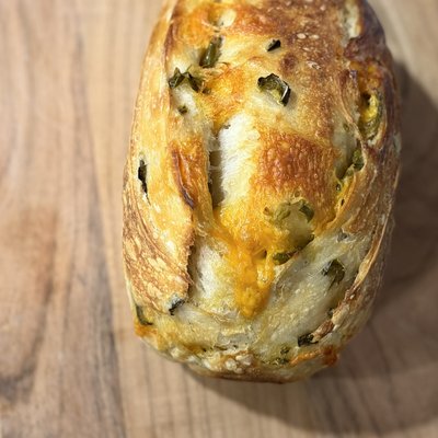 Sourdough Jalapeño & Cheddar Loaf 