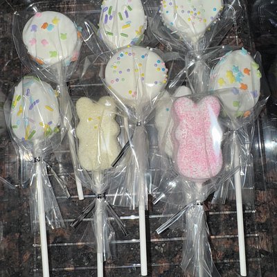 Easter Themed Cake Pops 