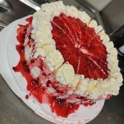 Raspberry Lemonade Cake 9"