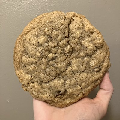 Jumbo Oatmeal Raisin 