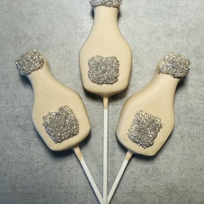 Cake Pops - Champagne Bottle (12)