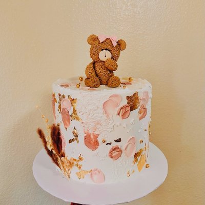 8” Sm Round Cakes (serves 25-30)