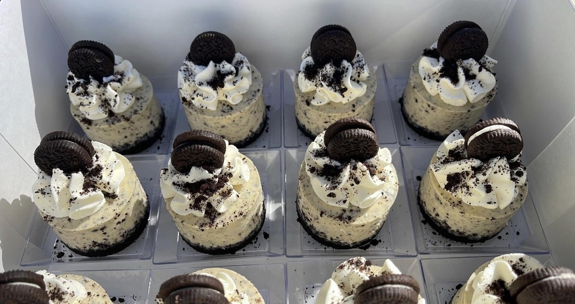 Mini Cheesecakes (Dozen)