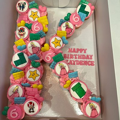 Pull Apart “Letter” Cupcakes