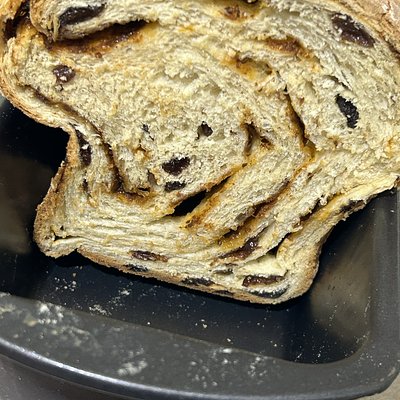 Cinnamon Raisin Bread