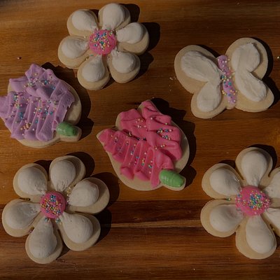 Almond Sugar Cookies- Spring Edition 