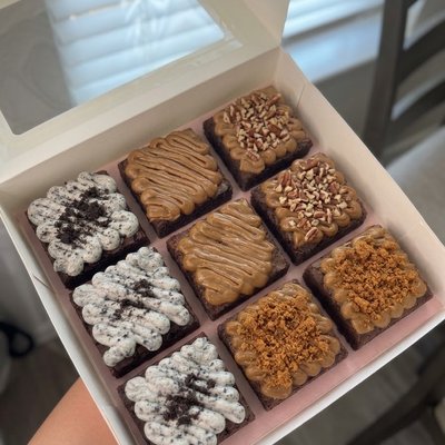 9-count Brownie Box
