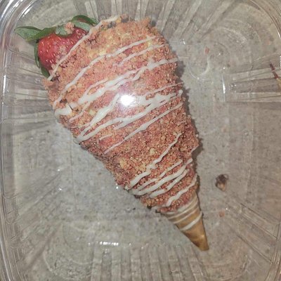 Strawberry Crumble Cheesecake Waffle Cone