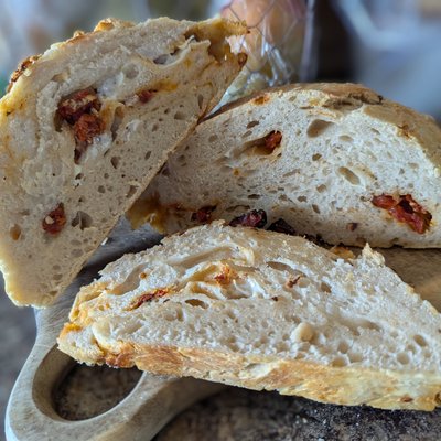 Sundried Tomato-Mozzarella
