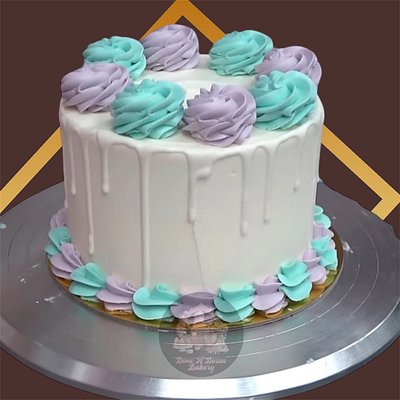 Vintage Cake 8 Inch Two Layer