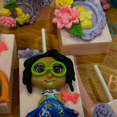 Fondant Dolls Per Dozen
