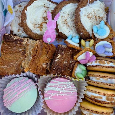 Four Item Treat Box