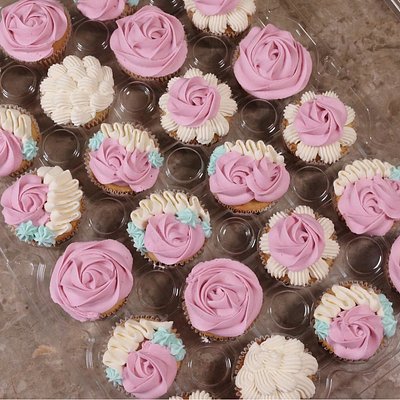 Floral Buttercream Frosted Cupcakes