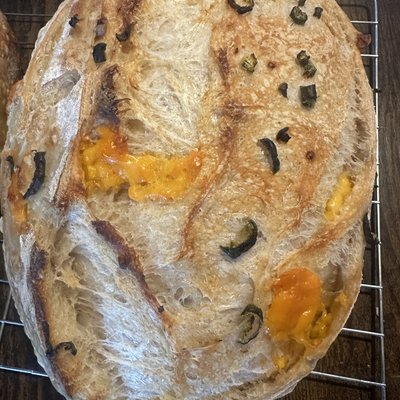 Cheddar Jalepeno Sourdough 