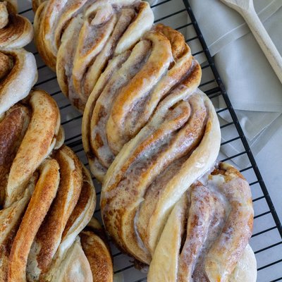 Cinnamon twist loaf