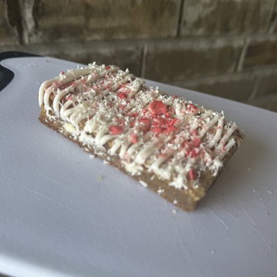 Strawberry White Chocolate Cookie Cake Bar