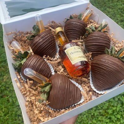 Liq Infused Strawberries 
