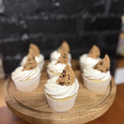 Chocolate Chip Cookie Cupcakes