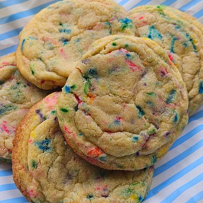 Classic Birthday Cake (6-Pack)