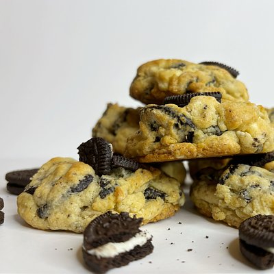 Cookies & cream cookies