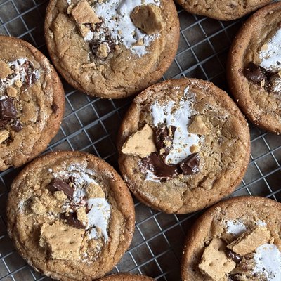 HALF DOZEN (6) Brown Butter Whiskey S’mores Cookies 