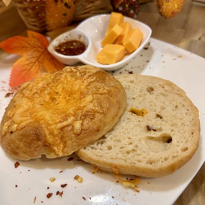 Gluten-free Hot Honey And Cheddar Bagel