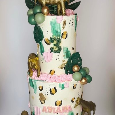 Small 2 Tier (20-25 Servings)