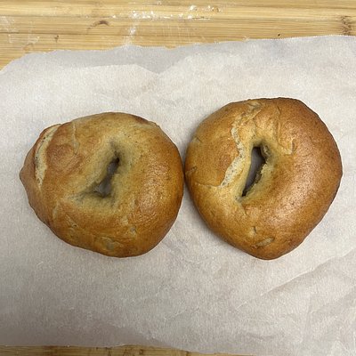 Sourdough Bagels (6)