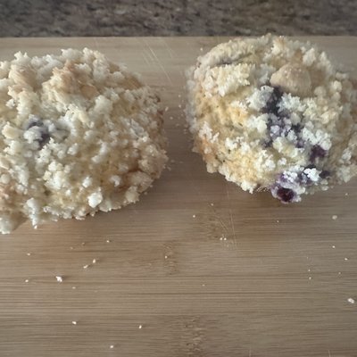  Blueberry Streusel Muffins (Jumbo) 