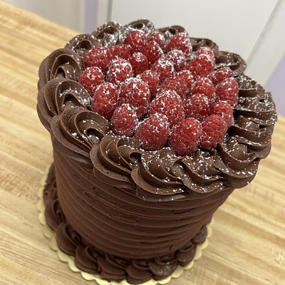 Chocolate Raspberry Cake