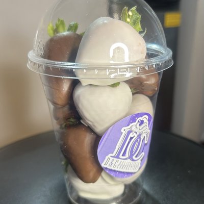 Flash Sale!!! Strawberry Cups 