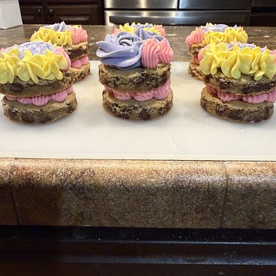 3in Rounds 1/2 Dozen Double Stack $33 One Dozen $60.   