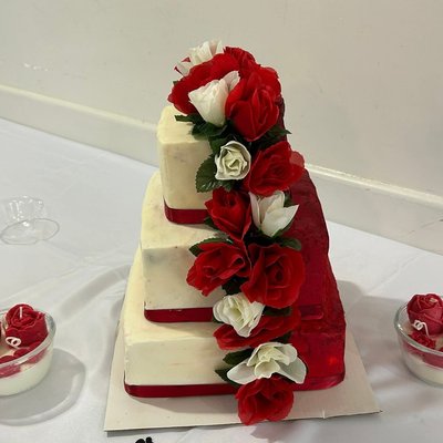 Wedding Cake- 2 Tone